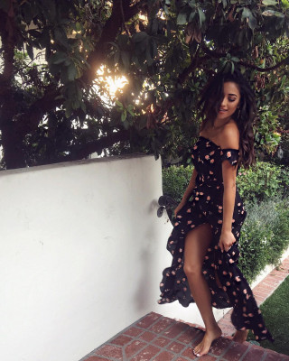 Shay Mitchell pic #909206