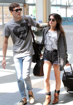 photo 14 in Shenae Grimes gallery [id536523] 2012-07-18 00:00:00
