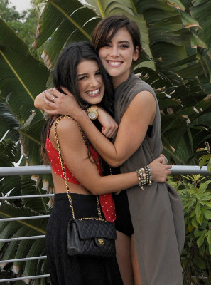 Shenae Grimes pic #490908