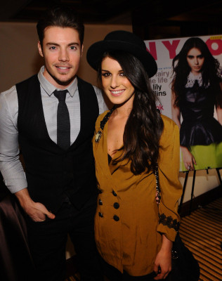 Shenae Grimes pic #477624
