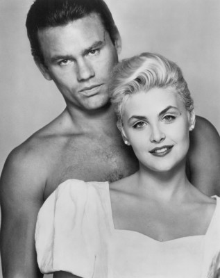 Sherilyn Fenn pic #373000