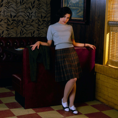 Sherilyn Fenn - Twin Peaks (1990-1991)
