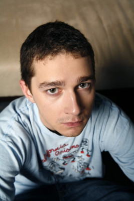Shia LaBeouf pic #212462