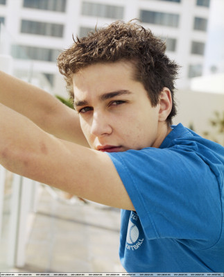 Shia LaBeouf pic #209645