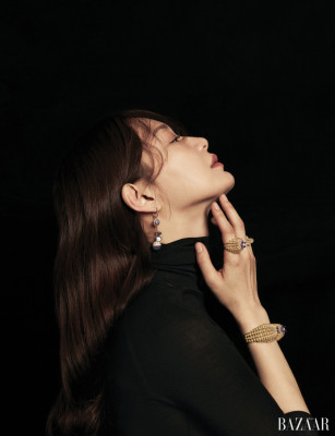 Shin Min Ah 