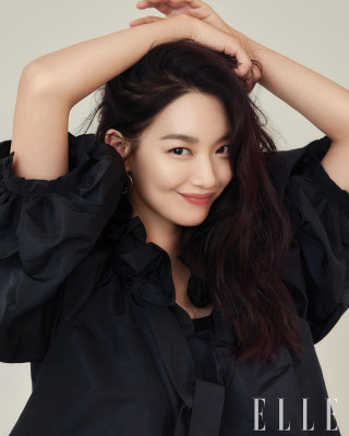 Shin Min Ah 