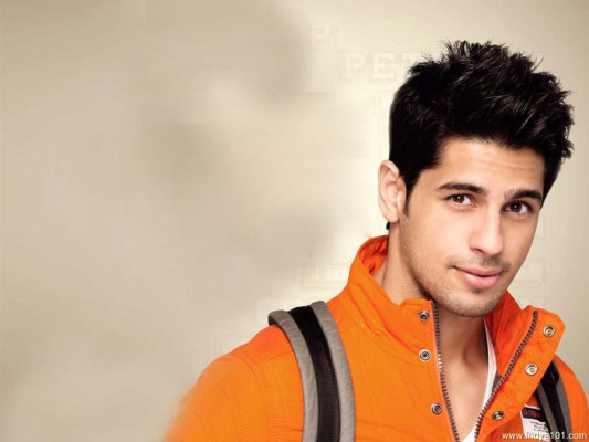 Sidharth Malhotra pic #593663