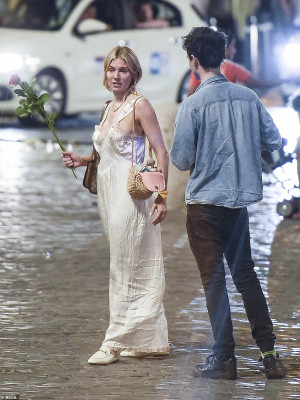 Sienna Miller pic #1195259
