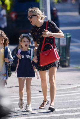 Sienna Miller pic #1182751