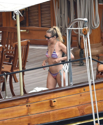 Sienna Miller pic #1087981