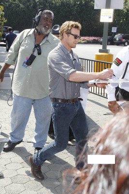 photo 3 in Simon Baker gallery [id709734] 2014-03-17 00:00:00