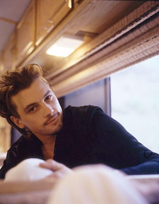 photo 13 in Skeet Ulrich gallery [id605921] 2013-02-16 00:00:00