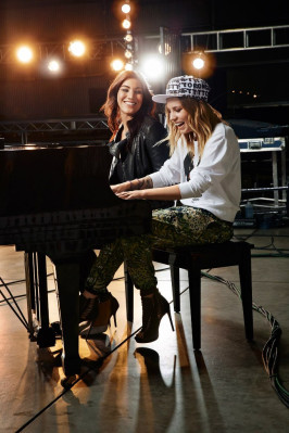 Skylar Grey pic #726529