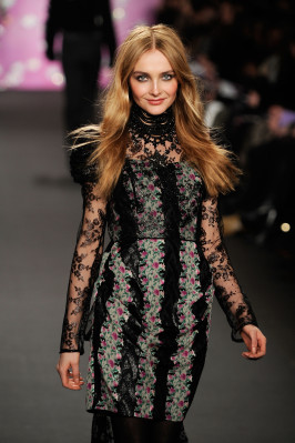 Snejana Onopka pic #242116