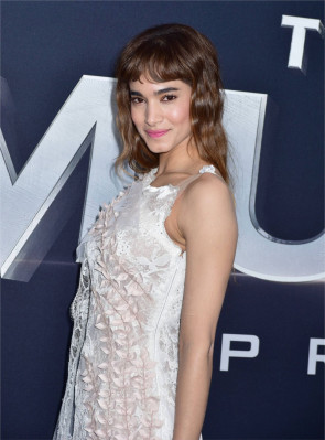 Sofia Boutella – “The Mummy” Premiere in New York City