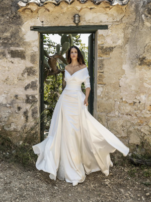 Sofia Resing for Alessandro Angelozzi Couture