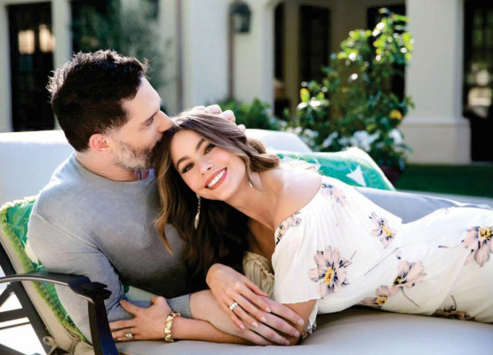Sofia Vergara-Hola! | March 2017