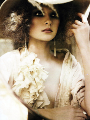 Solange Wilvert pic #208842