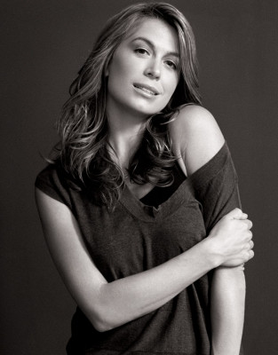 photo 3 in Sonya Walger gallery [id515994] 2012-05-27 00:00:00