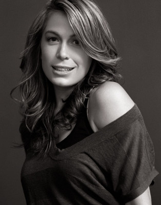Sonya Walger pic #515995