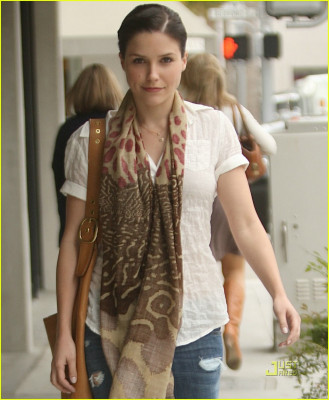 photo 14 in Sophia Bush gallery [id149008] 2009-04-13 00:00:00