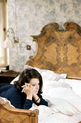 Софи Лорен - фильм &quot;Операция Арбалет&quot;