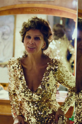 Sophia Loren by her son Edoardo Ponti for Netflix Queue \\ 2020