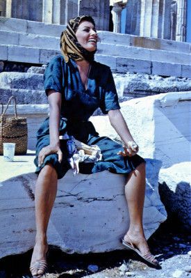 Софи Лорен - Мальчик на дельфине 1957 год