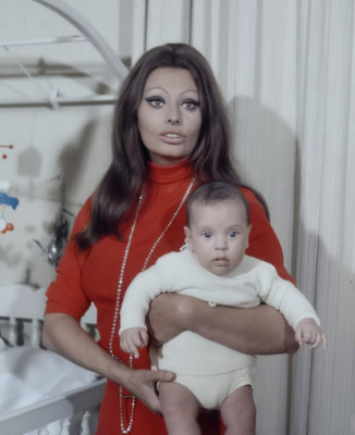 photo 9 in Loren gallery [id483410] 2012-03-21 00:00:00