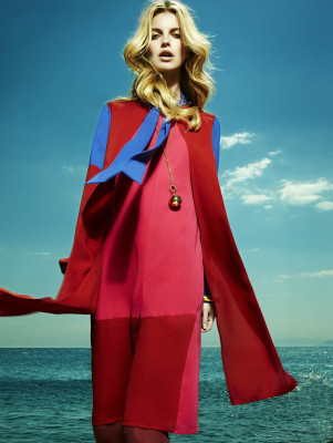 Sophie Holmes ~ Elle Germany 'Farb Spiele' by Katerina Tsatsanis