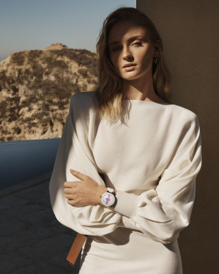 Sophie Turner – Louis Vuitton Tambour Horizon Campaign February 2019