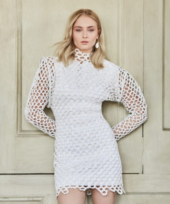 Sophie Turner – S Mode May 2019