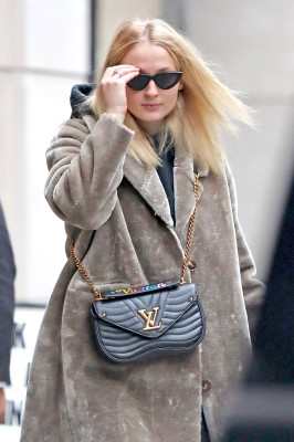 Sophie Turner Street Style 12/15/2018