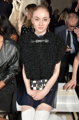 Sophie Turner Attends Louis Vuitton Show – Paris Fashion Week