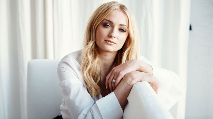 Sophie Turner – Photoshoot for Coveteur, March 2018