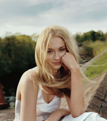 Sophie Turner (actress) pic #977029