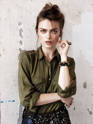 photo 20 in Sophie Vlaming gallery [id493004] 2012-04-06 00:00:00