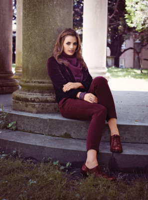 photo 8 in Stana Katic gallery [id595129] 2013-01-15 00:00:00