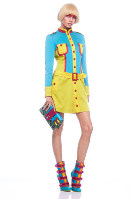 Stella Maxwell ~ Moschino PRE-FALL 2022