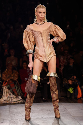Vivienne Westwood Spring/Summer 2023 Fashion Show in Paris
