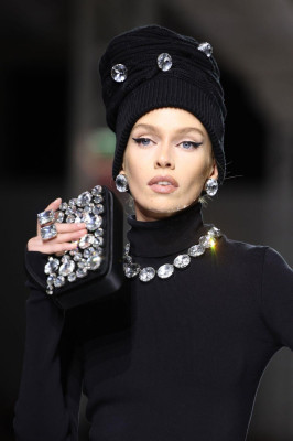 Stella Maxwell ~ Moschino S/S 2024 Milan 09/21/2023