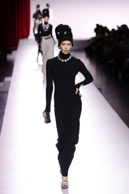 Stella Maxwell ~ Moschino S/S 2024 Milan 09/21/2023