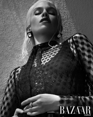 Stella Maxwell for Harper&#039;s Bazaar Taiwan || September 2020