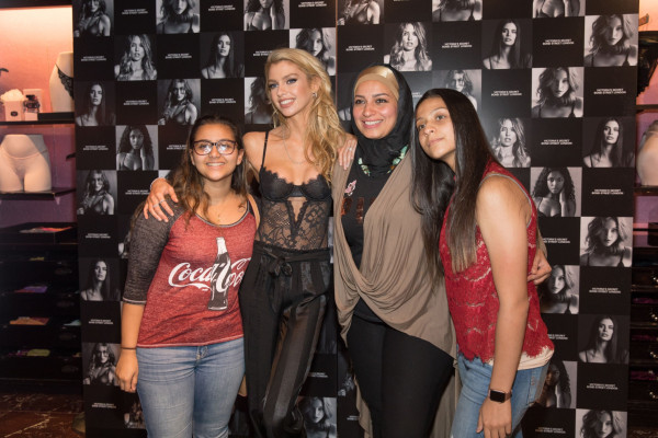 Stella Maxwell – Victoria’s Secret Celebrates New Fall Collection in Dallas