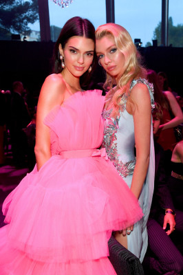 Stella Maxwell – amfAR Cannes Gala 2019 