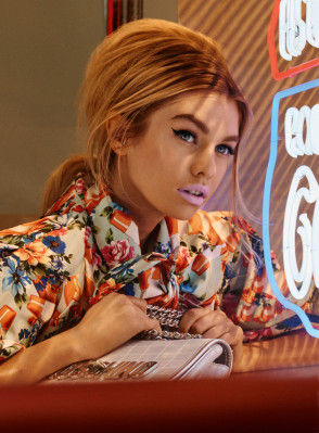 Stella Maxwell pic #894651