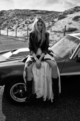 Stella Maxwell poses for campaign of Italian brand Redemption s Spring 2018