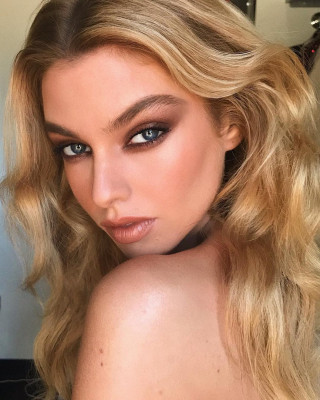 Stella Maxwell pic #1017787