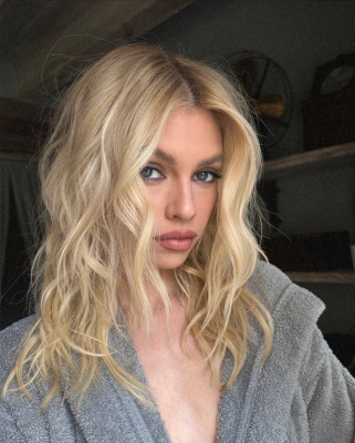 Stella Maxwell