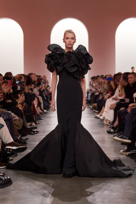 Stella Maxwell for Elie Saab Spring 2025 Couture